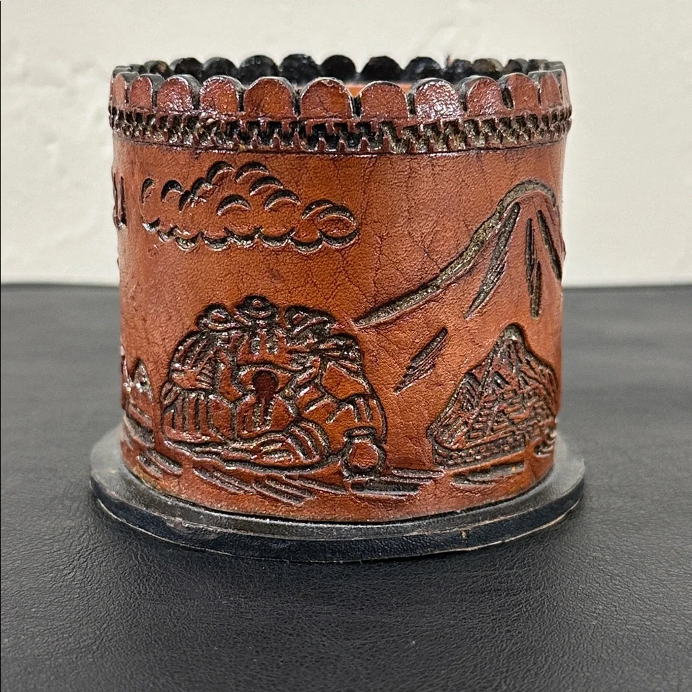Embossed Leather Peruvian Vintage Pencil Holder